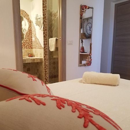 Nonna Pasqualina B&B ซานตา เตเรซา กัลลูรา ห้อง รูปภาพ