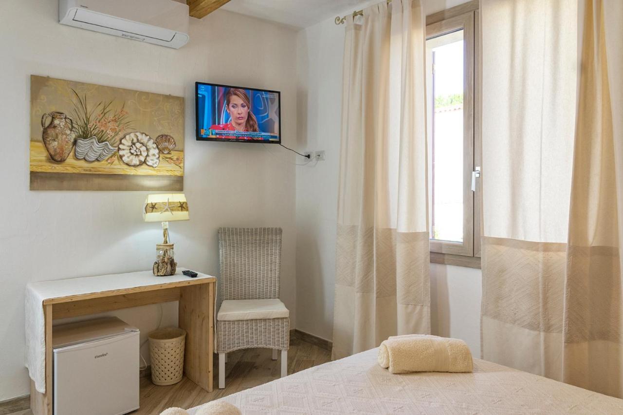 Nonna Pasqualina B&B ซานตา เตเรซา กัลลูรา ภายนอก รูปภาพ